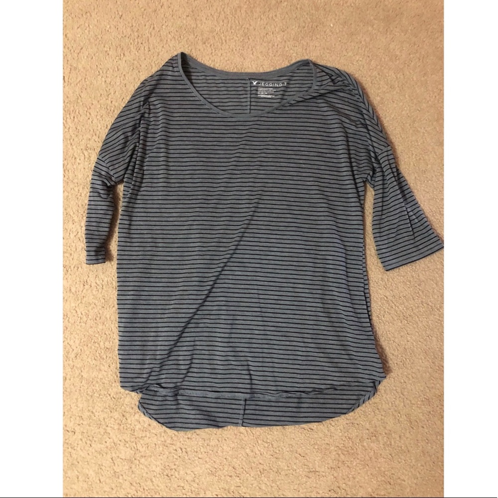 American eagle mid sleeve Medium top